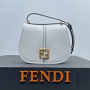 	 Bagsaaa Fendi Cmon White leather bag - 25x20x7cm - 1