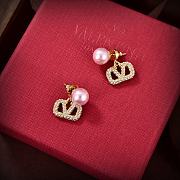 Bagsaaa Valentino Vlogo Teardrop Gold Crystal Earrings - 4