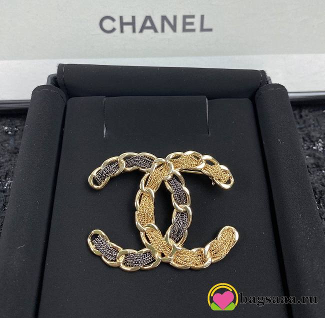 Bagsaaa Chanel Black and Gold Brooch - 1