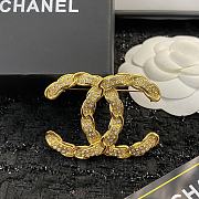 Bagsaaa Chanel Gold and Crystal Brooch - 1