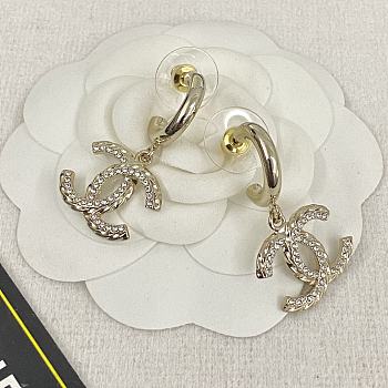 Bagsaaa Chanel CC Gold Earrings
