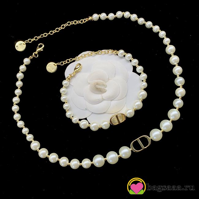 Bagsaaa Dior CD Logo Pearl Set (Necklace + Bracelet) - 1