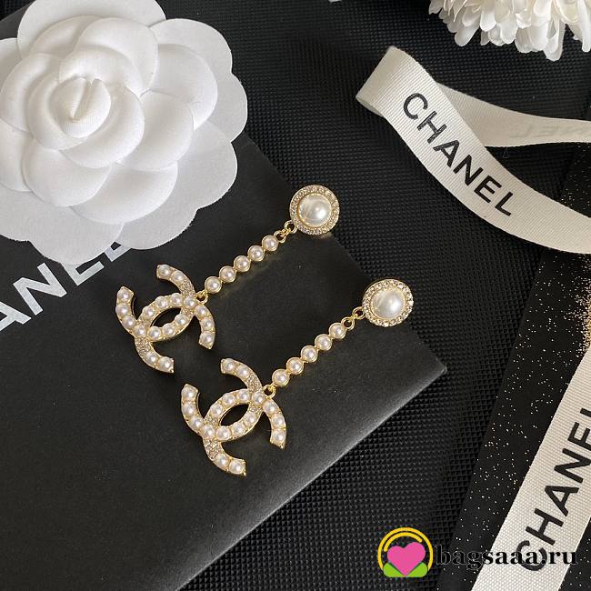 Bagsaaa Chanel CC Logo Crystal Gold Drop Earrings - 1
