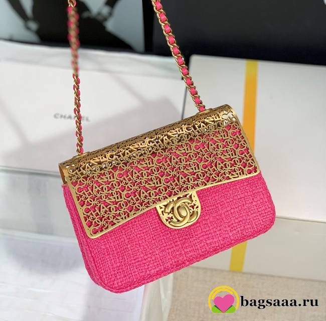 	 Bagsaaa Chanel Evening Flap Bag Pink Tweed and Gold - 20x13x7cm - 1
