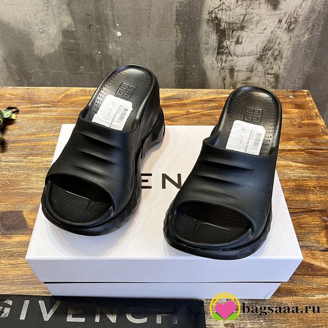 Bagsaaa Givenchy Black Marshmallow Heeled Sandals - 1