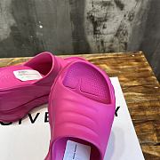 	 Bagsaaa Givenchy Pink Marshmallow Heeled Sandals - 4