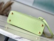 Bagsaaa Louis Vuitton Capucines BB Vert Noto Green - 27 x 18 x 9 cm - 6