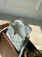 Bagsaaa Louis Vuitton Capucines Mini White Monogram - 21x14x8cm - 6