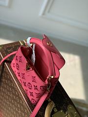 	 Bagsaaa Louis Vuitton Capucines Mini Dark Pink Monogram - 21x14x8cm - 3