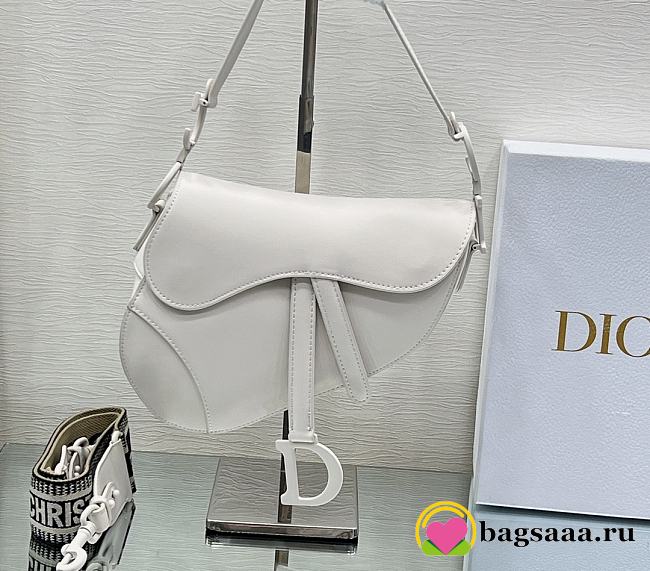 	 Bagsaaa Dior Saddle White - 25.5 x 20 x 6.5 cm - 1