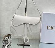 	 Bagsaaa Dior Saddle White - 25.5 x 20 x 6.5 cm - 1