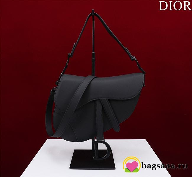 	 Bagsaaa Dior All Black Saddle Bag - 25.5 x 20 x 6.5 cm - 1