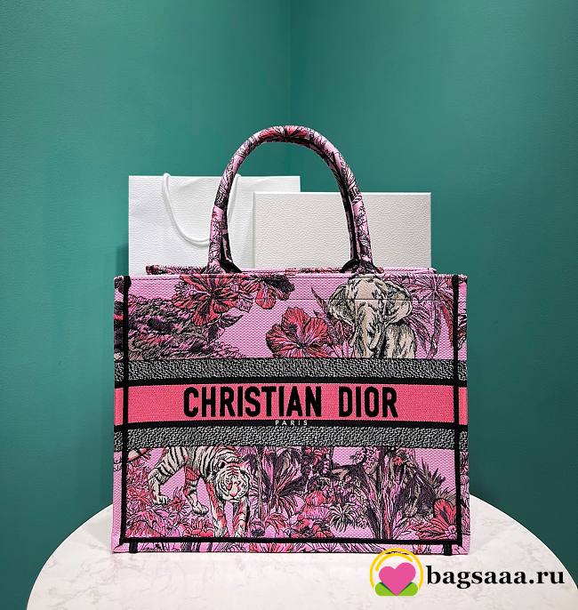Bagsaaa Dior Book Tote Medium Pink Toile de Jouy Voyage Embroidery - 36 x 27.5 x 16.5 cm - 1