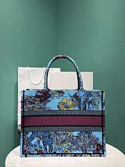 	 Bagsaaa Dior Book Tote Medium Blue Toile de Jouy Voyage Embroidery - 36 x 27.5 x 16.5 cm - 2
