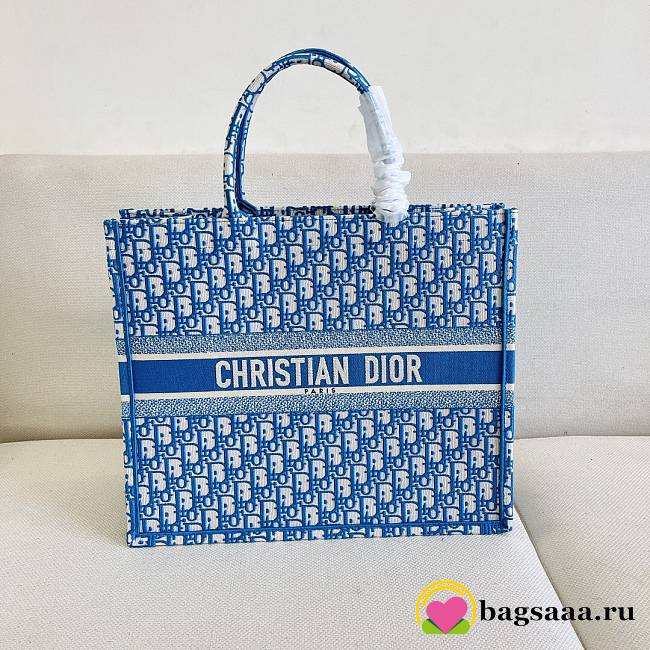 Bagsaaa Dior Book Tote Large 41cm Blue Oblique Jacquard  - 1