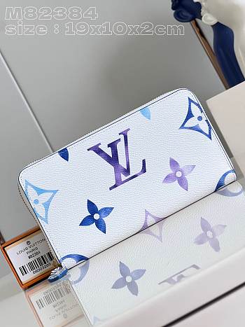 Bagsaaa Louis Vuitton Zippy Wallet Blue - M82385 - 19.5 x 10.5 x 2.5 cm