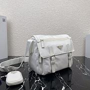 	 Bagsaaa Prada Re-Nylon white shoulder bag - 27x20.5x12cm - 4