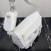 	 Bagsaaa Prada Re-Nylon white shoulder bag - 27x20.5x12cm - 3