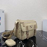 	 Bagsaaa Prada Re-Nylon beige shoulder bag - 27x20.5x12cm - 4