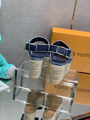 Bagsaaa Louis Vuitton Starboard Wedge Sandal Denim Blue - 5