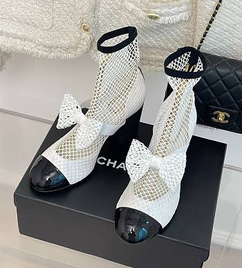 Bagsaaa Chanel Mary Janes Resille, Kid Suede & Patent Calfskin White & Black High Heels