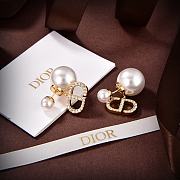 Bagsaaa Dior Crystal Montaigne CD Stud Earrings - 2