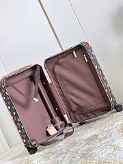 Bagsaaa Louis Vuitton LV x YK Horizon 55 Monogram canvas 3D Painted Dots Rolling Luggage - M10118 - 4