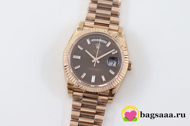 Bagsaaa Rolex Day-Date 40mm Rose Gold Chocolate Dial - 1