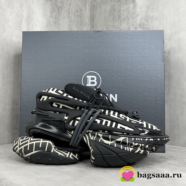 Bagsaaa Balmain Unicorn Low Top trainers in neoprene and leather white and black pattern - 1