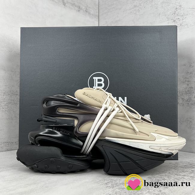 Bagsaaa Balmain Unicorn Low Top trainers in neoprene and leather beige and black - 1