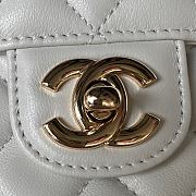 	 Bagsaaa Chanel Crystal Top Handle Flap Bag White 18cm - 6