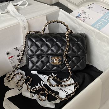 	 Bagsaaa Chanel Crystal Top Handle Flap Bag Black 18cm