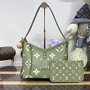 Bagsaaa Louis Vuitton Carryall PM bag green - 29.5 x 24 x 12 cm - 1