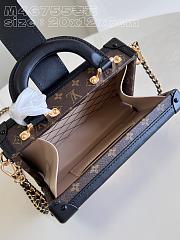 Bagsaaa Louis Vuitton Petite Malle Capitale bag  - 6