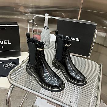	 Bagsaaa Chanel Chelsea Black Patent Leather Boots