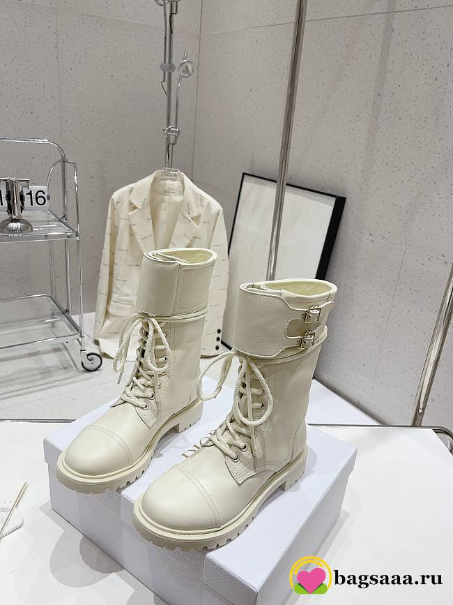 Bagsaaa Dior D-Trap Ankle Boot White Calfskin and Shearling - 1