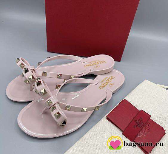 	 Bagsaaa Valentino Pink Bow Rockstud Thong Sandals - 1
