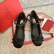 Bagsaaa Valentino Garavani Silk Rockstud Ballet Flats - 3