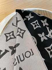	 Bagsaaa Louis Vuitton Monogram Black Scarf 186x34cm - 5