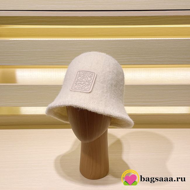 Bagsaaa Loewe Cloche Hat 2 colors - 1