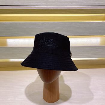 Bagsaaa Dior 2 sides bucket hat
