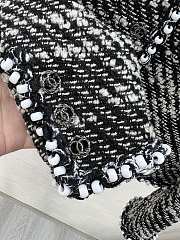 Bagsaaa Chanel Tweed Grey Jacket Pearl - 3