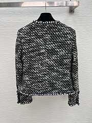 Bagsaaa Chanel Tweed Grey Jacket Pearl - 4