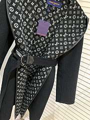 Bagsaaa Louis Vuitton Belted Short Coat Black - 4