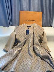 Bagsaaa Louis Vuitton SIGNATURE DOUBLE FACE SHORT WRAP COAT - 2