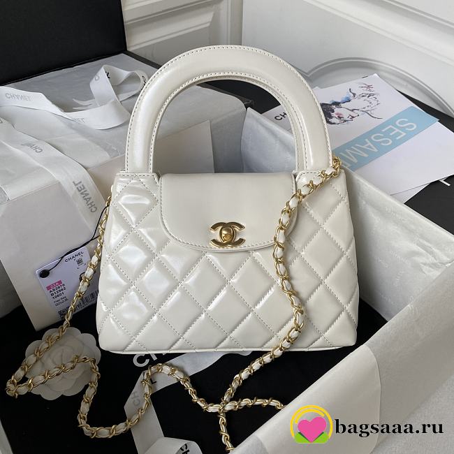 	 Bagsaaa Chanel Top Handle White bag 22cm - 1