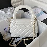 	 Bagsaaa Chanel Top Handle White bag 22cm - 5