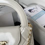 	 Bagsaaa Chanel Top Handle White bag 22cm - 4