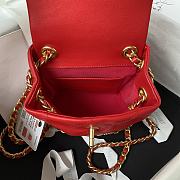 	 Bagsaaa Chanel small Backpack Calfskin & Gold-Tone Metal Red - 3