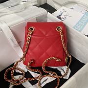 	 Bagsaaa Chanel small Backpack Calfskin & Gold-Tone Metal Red - 4